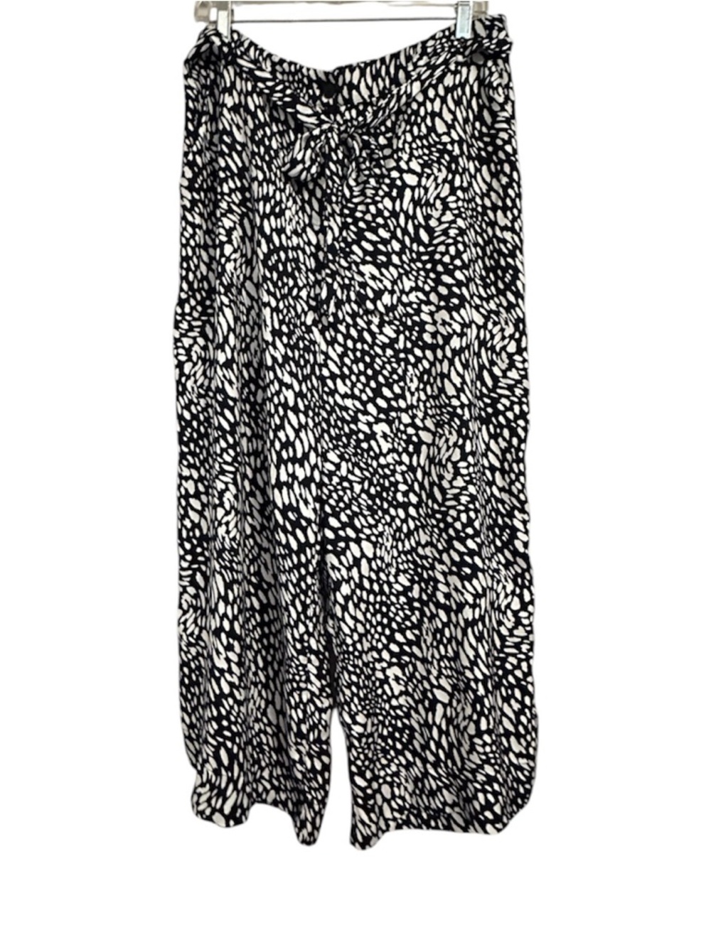 Wide Leg Black & White Printed Pull-On Pants